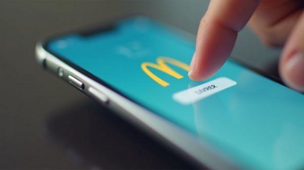 Simplifiez vos commandes avec l'application McDonald's